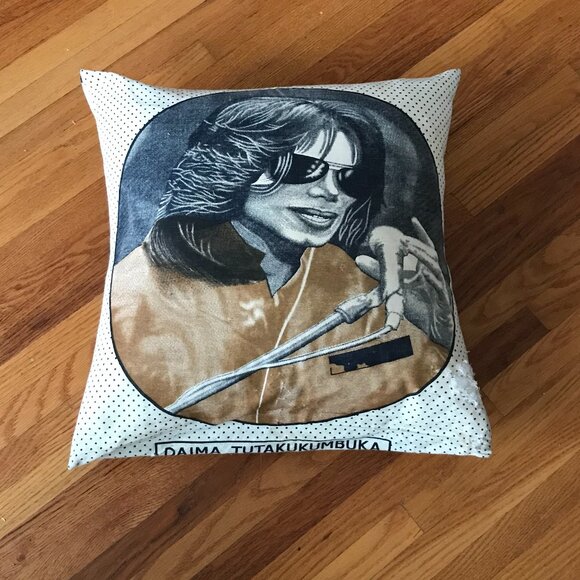 Michael Jackson Pillow - Picture 1 of 8